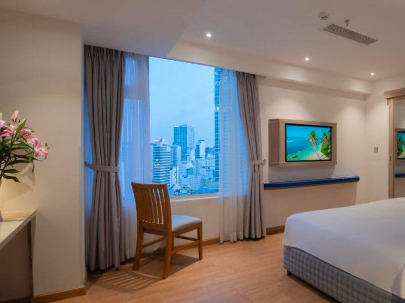 media\roomtypes\00000000-0000-0000-0000-000000000000\gallery\le’s-cham-hotel-8.241123140431936.jpg